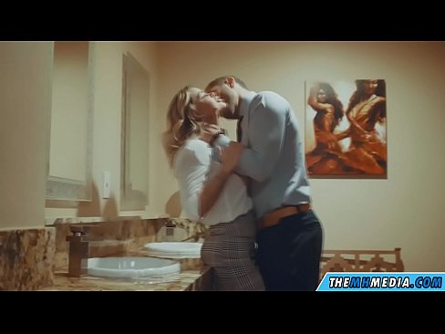 ❤️ Kiedy biuściasta blondynka uwodzi cię w publicznej toalecie Fuck video at pl.vbdsm.ru ️❤